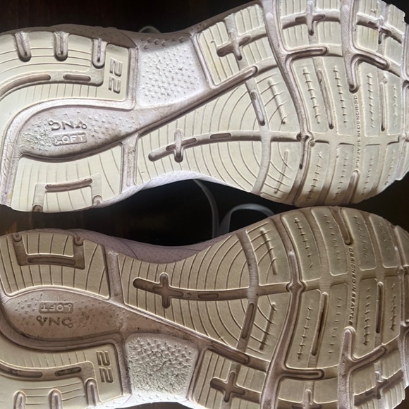 Brooks Running shoes Adrenaline GTS 22 - Picture 7 of 11
